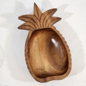 Island Plantations Wood Pineapple Bowl